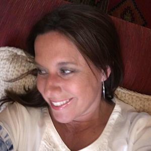 Meet your Posher, Toni